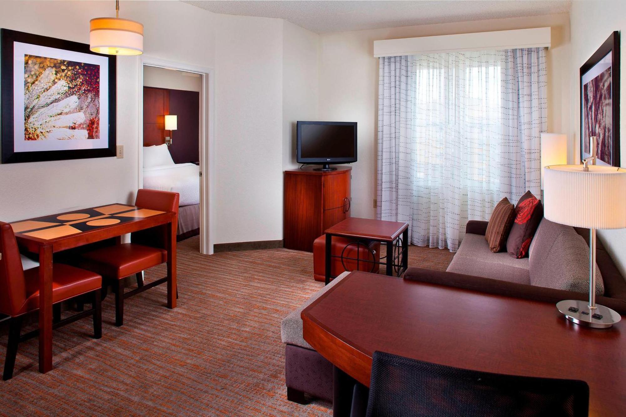 Residence Inn By Marriott Tallahassee Universities At The Capitol Exteriör bild