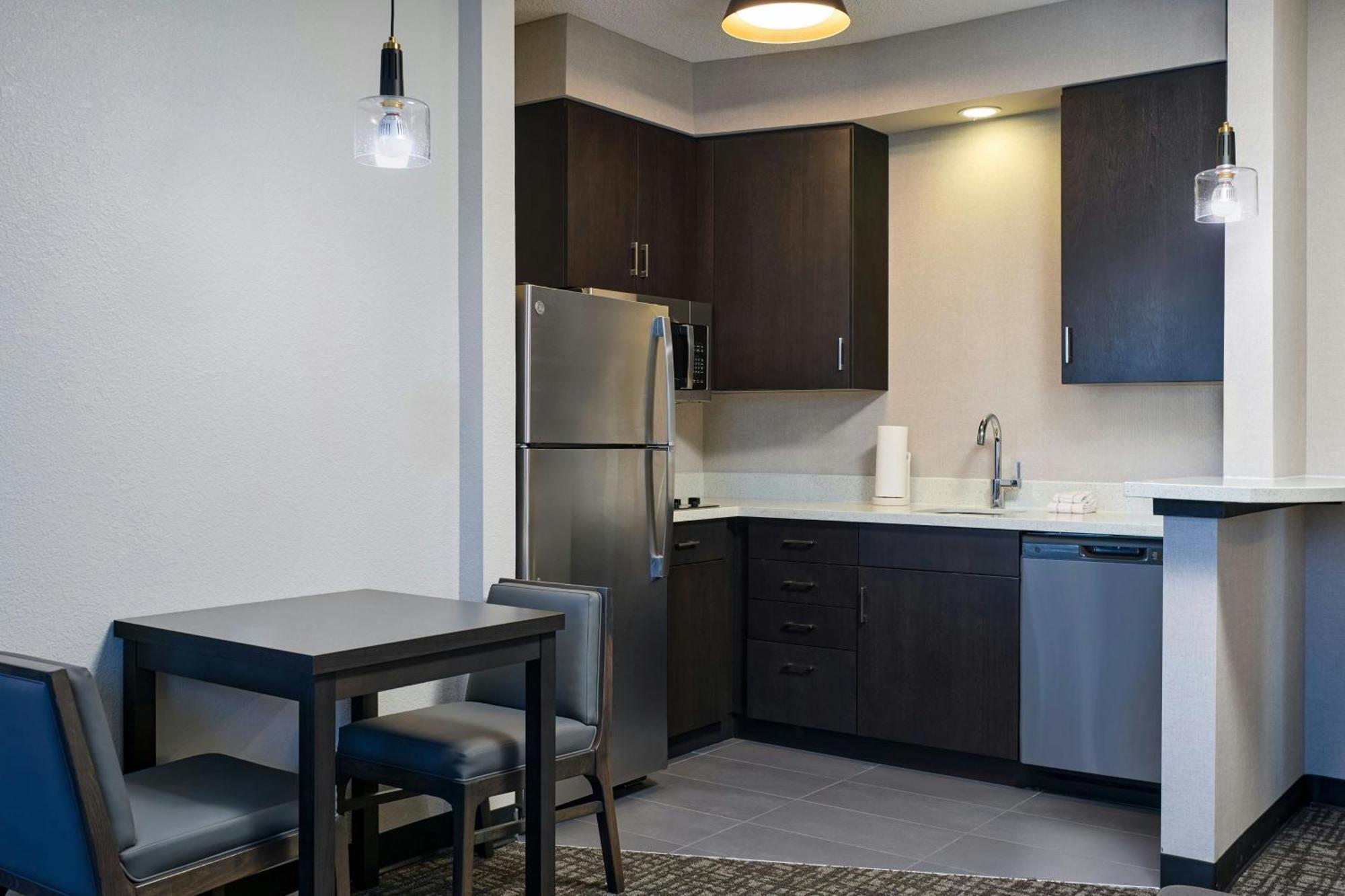 Residence Inn By Marriott Tallahassee Universities At The Capitol Exteriör bild